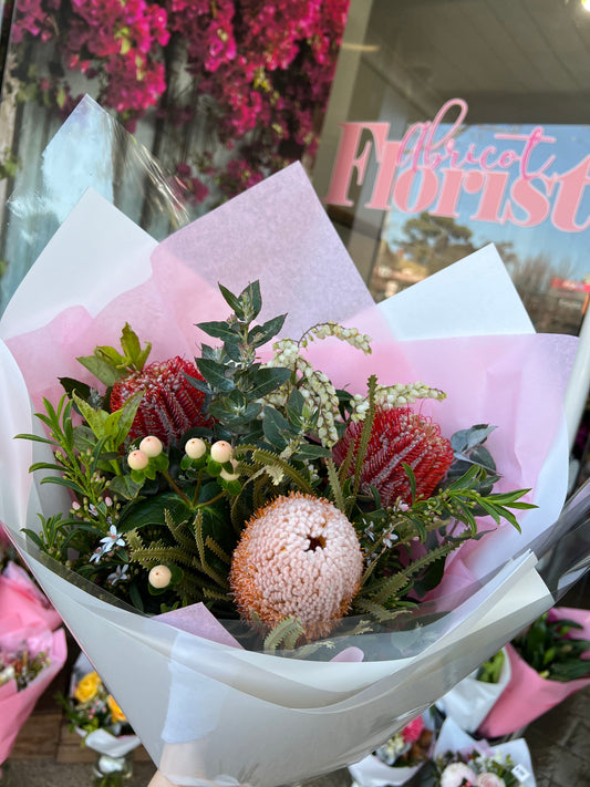 native flowers native bouquet mornington florist mount eliza florist abricot florist banksia protea eucalyptus gum mornington peninsula florist birthday flowers get well soon flowers anniversary flowers sympathy flowers 