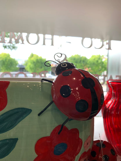 Red ladybug pot sitter